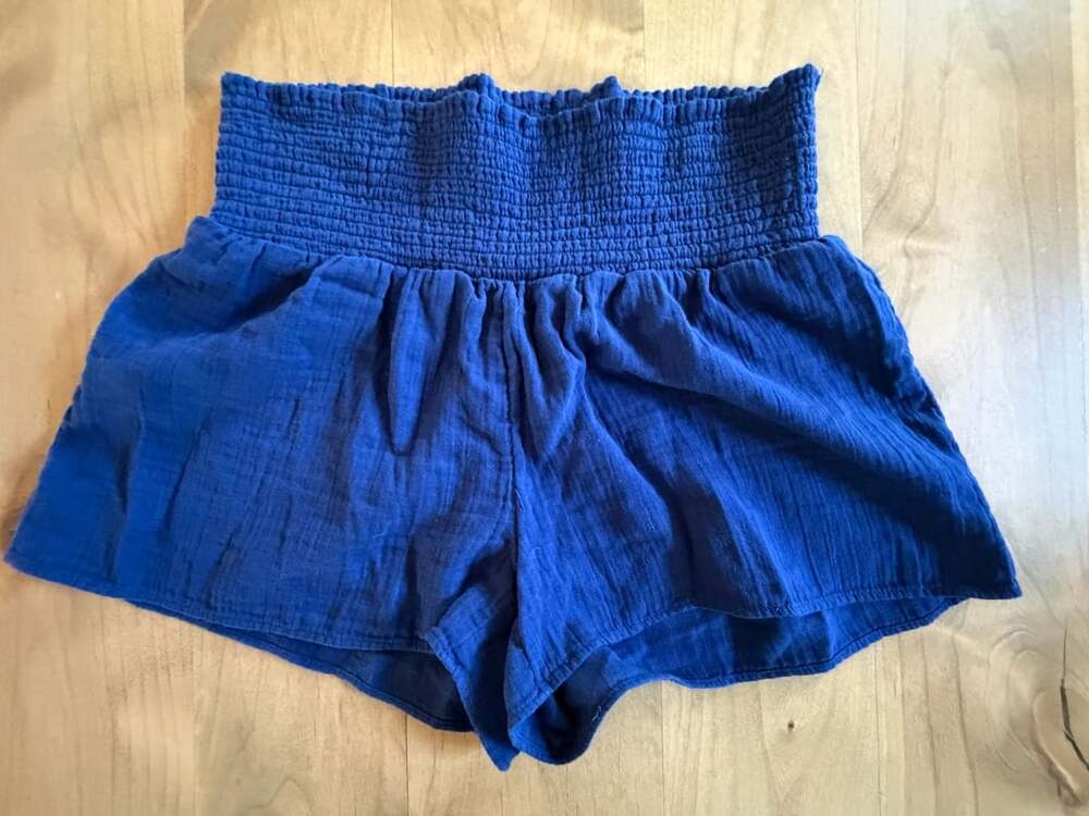 Vineyard Vines Blue Cotton Gauze Smocked High Waist Shorts Medium